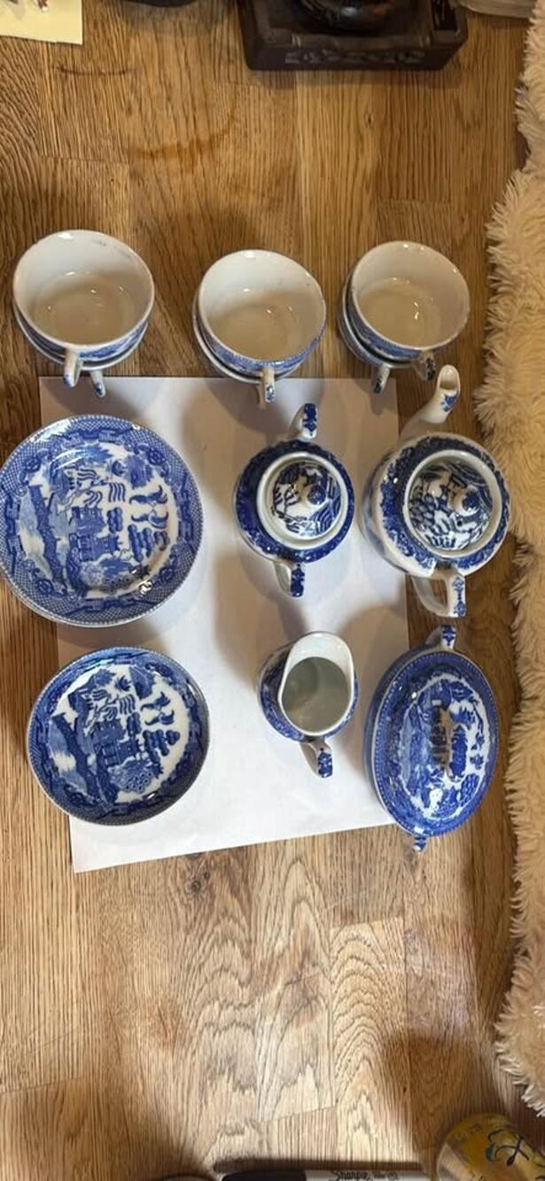 Vintage Blue Willow Mini Tea Set